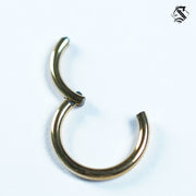 piercing aro clicker liso dorado